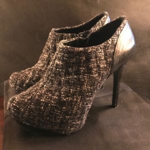 Gianni Bini Black/White Tweed Ankle Bootie